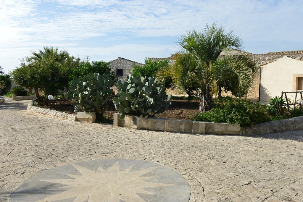 Relais Cimillà B&B Ragusa Ngoại thất bức ảnh